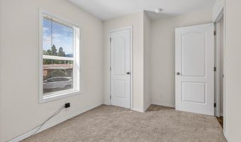 1235 N Mountain Ave 9, Ashland, OR 97520