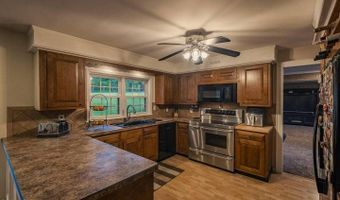 109 Golf Course Rd, Amsterdam, NY 12010