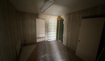 46625 N Jackrabbit Cir, Ash Fork, AZ 86320