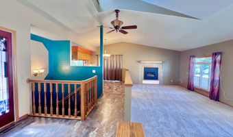 209 10th Ave NW, Bowman, ND 58623
