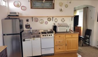 70 Pittsburg Ave, Bisbee, AZ 85603