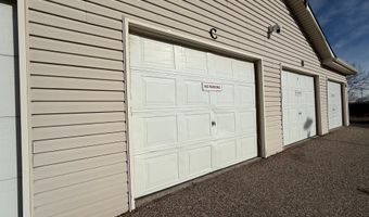 200 W COUNTRY WEST Rd 1C, Cheyenne, WY 82007