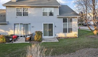 266 Grandview Ct, Algonquin, IL 60102