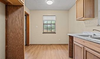 2408 Arlington Blvd, Ada, OK 74820