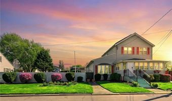 76 Sabra St, Cranston, RI 02910
