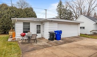 1920 E FRANCES St, Appleton, WI 54911