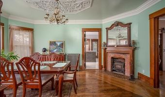 1749 Saint Clair River Dr, Algonac, MI 48001