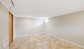 42 Neillian St 42, Bedford, MA 01730