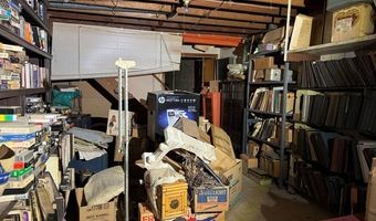 1727 W Woodhill Dr, Ashland, OH 44805