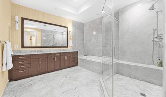 8111 RIVER Rd #131, Bethesda, MD 20817