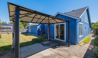 914 Oakmont Lp NE, Albany, OR 97322