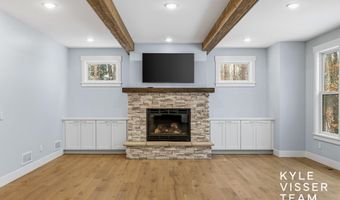 7787 S Gracemoor Ct SE, Alto, MI 49302