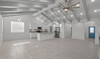 488 Plateau Dr, Socorro, TX 79927