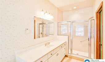 1859 Sherwood Cir, Allentown, PA 18103