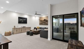 6525 E CAVE CREEK Rd 1, Cave Creek, AZ 85331