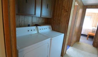 66 Lakeview Dr, Carey, ID 83320
