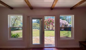 337 SPRUCE Dr, Brookings, OR 97415