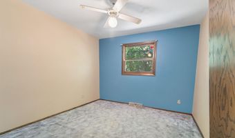 132 BALDWIN Ct, Appleton, WI 54915