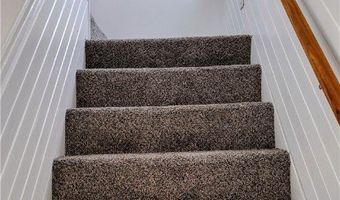 1867 Triplett Blvd, Akron, OH 44312