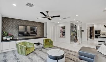 10736 Penhurst Way, Las Vegas, NV 89135