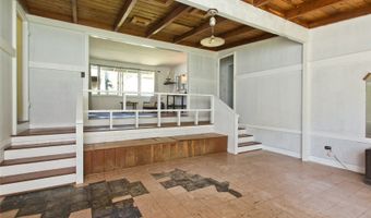 485 Kiholo St, Honolulu, HI 96821