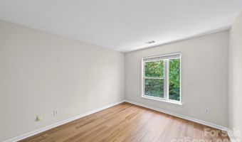 3825 Picasso Ct, Charlotte, NC 28205
