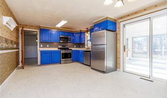 38 Greenwood Rd, North Kingstown, RI 02852