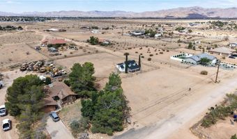 21588 Viento Rd, Apple Valley, CA 92308