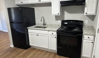 6 B Hiland Pl, Benton, AR 72015