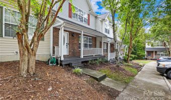 637 Mountainwater Dr, Charlotte, NC 28262