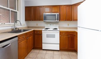 40 College St 204C, Burlington, VT 05401