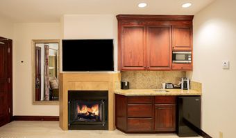 26 Avondale Ln 205-H, Beaver Creek, CO 81620