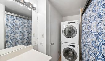 1535 Pensacola St 208, Honolulu, HI 96822