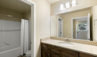 748 NE Vail Ln, Bend, OR 97701