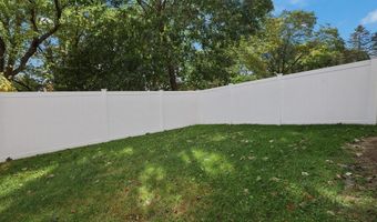 625 Gaskill St, Blackstone, MA 01504