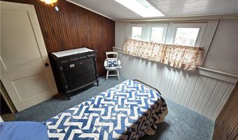 1857 Walnut Dr, Ashtabula, OH 44004