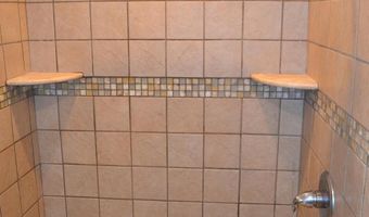 1422 HIGH Ave, Abington, PA 19001