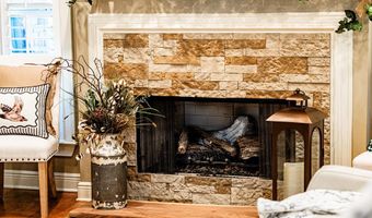 603 Newton Dr, Adel, GA 31620