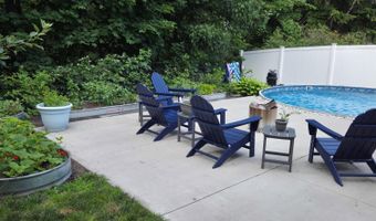 11 Southern Ave, Augusta, ME 04330
