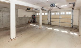 85 McVeagh Rd, Westbrook, CT 06498