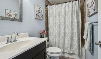 18 Blazingstar Way, Allamuchy Twp., NJ 07840