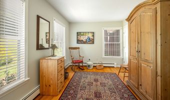 7 S Ridge Rd, Brookfield, CT 06804