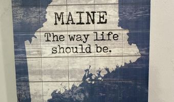 25 Park Ln, Arundel, ME 04046