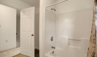 512 ROLLING Grn, Selinsgrove, PA 17870