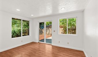 4624 SE GEARY St, Albany, OR 97322