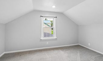 709 12th Ave, Amana, IA 52203