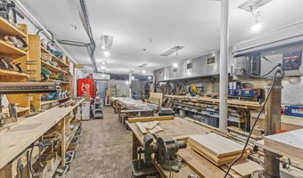435 N. Main St, Barre, VT 05641