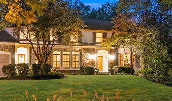 7009 LOCH LOMOND Dr, Bethesda, MD 20817