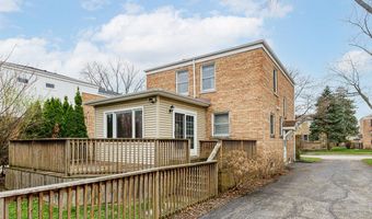 9 S Ridge Ave, Arlington Heights, IL 60005