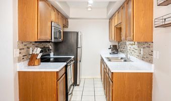 286 W PALOMINO Dr 99, Chandler, AZ 85225